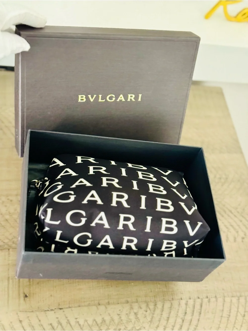 BVLGARI Black & White Logo Print Pouch with box
